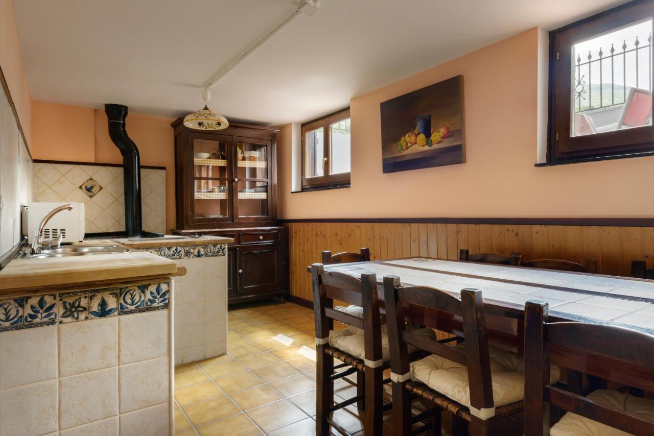 Alojamiento Escarrilla Pirineos Buitenkant foto